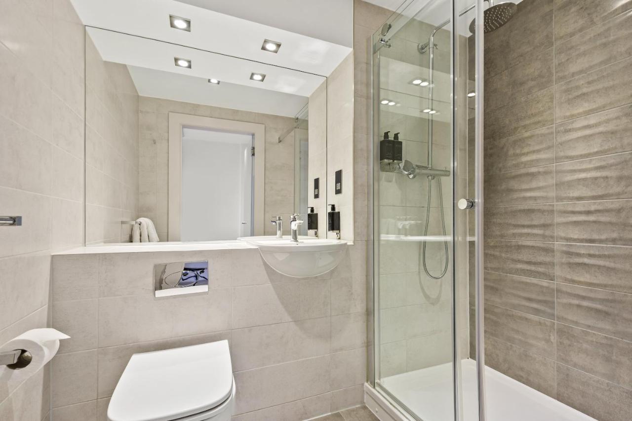Roomzzz London Stratford Exterior foto