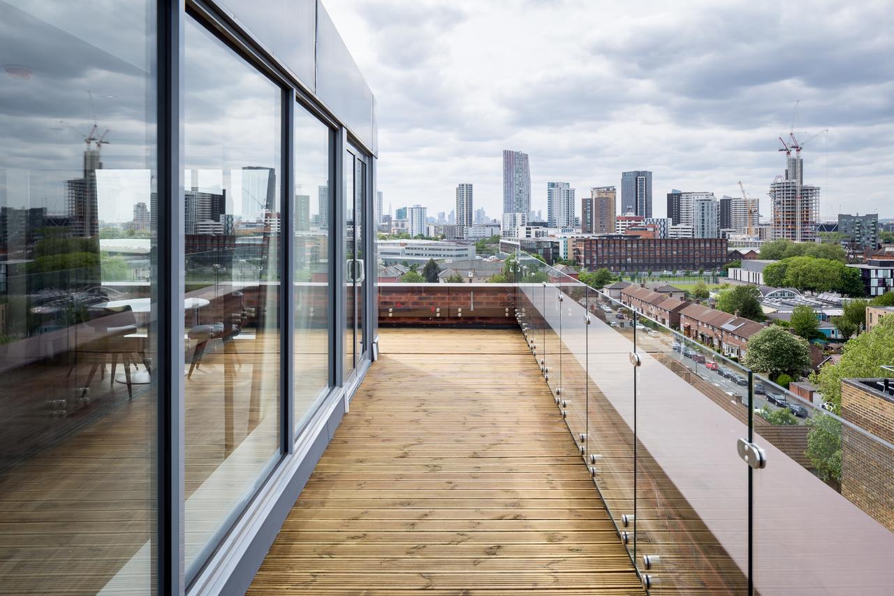 Roomzzz London Stratford Exterior foto